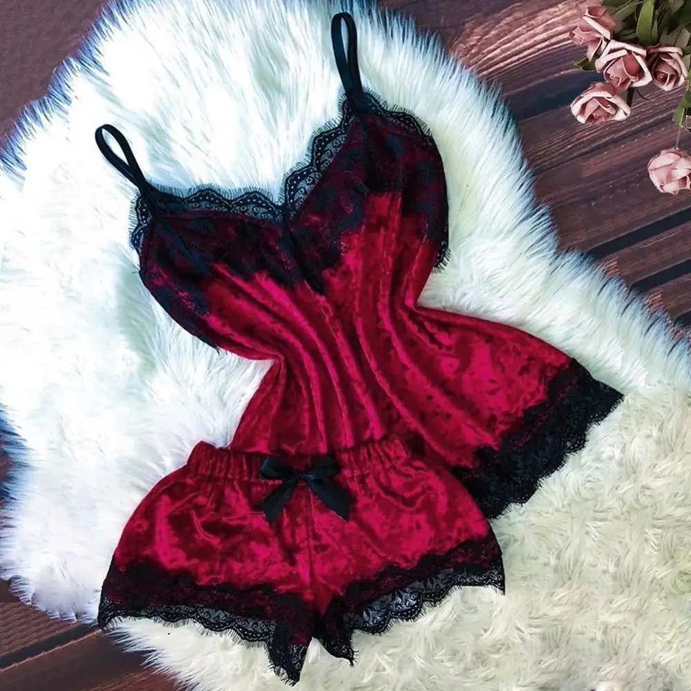

Sexy Lace Velvet Sleepwear Sets Women Solid Color V-Neck Camisole Bow Shorts Pajamas Set Koronkowa Pizama 2020 Drop Shipping E