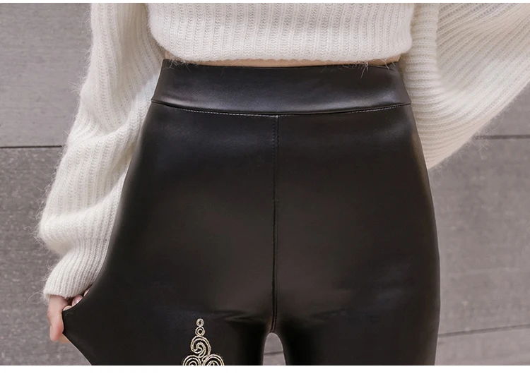 Черные зимние кожаные леггинсы женские готические вышивка высокая талия эластичные брюки обтягивающие сексуальные кожаные брюки женские леггинсы mujer