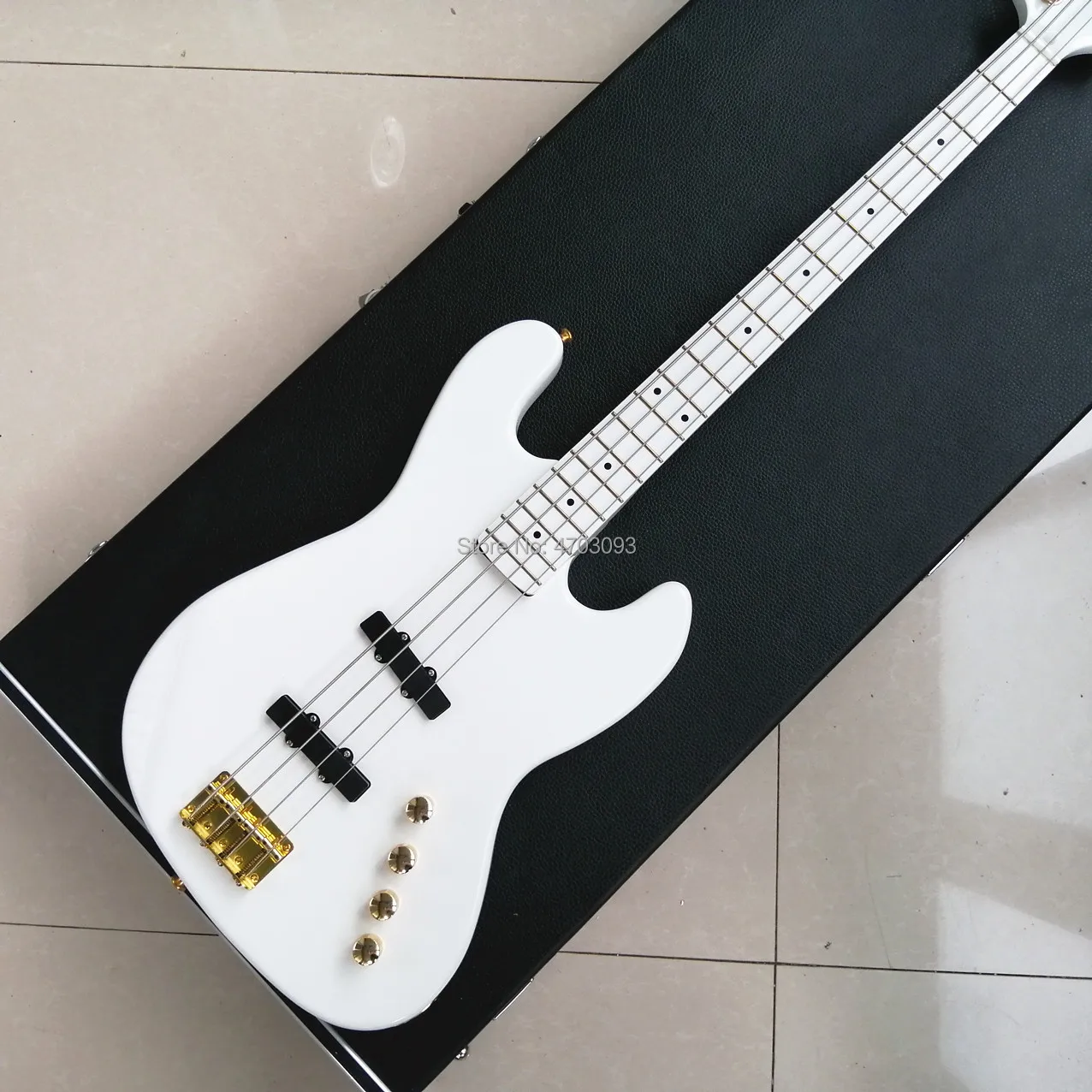 Moon bass
