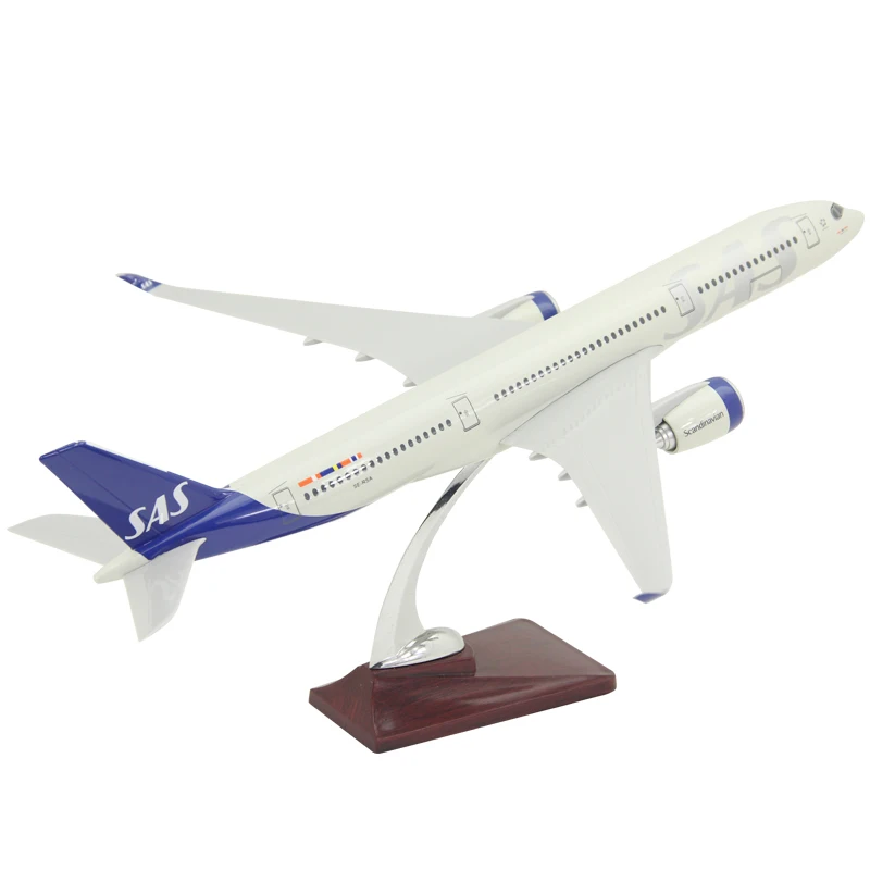 Модель летательного аппарата SAS модель модели Северной Европы самолета 47 см 1:150 |