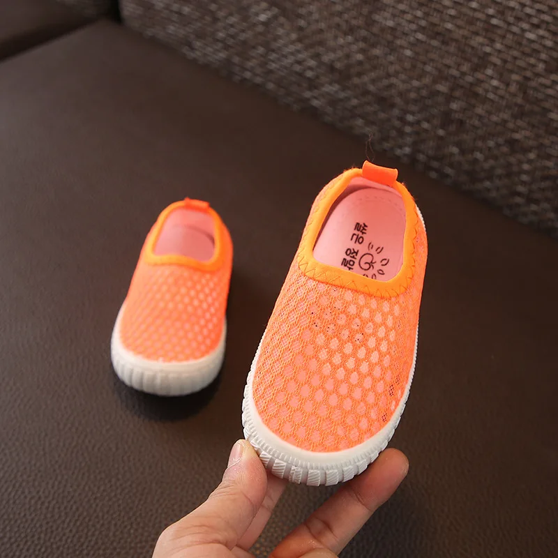 Летняя детская повседневная обувь, открытая обувь для маленьких девочек, обувь для мальчиков, Спортивная дышащая комфортная Детская обувь из сетчатого материала - Цвет: Orange