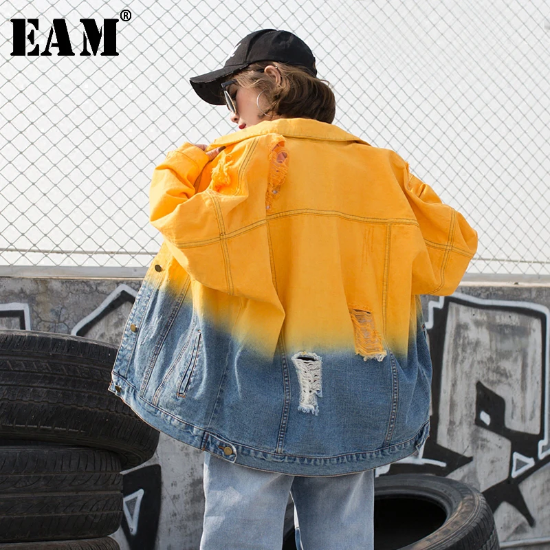 

[EAM] Loose Fit Gradual Color Denim Big Size Jacket New Lapel Long Sleeve Women Coat Fashion Tide Spring 2020 JI803