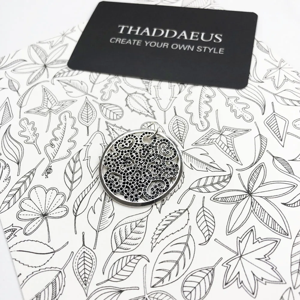 펜던트 아라베스크 디스크 장식 포장 여성을위한 브랜드의 새로운 패션  빈티지 보석 유럽 선물