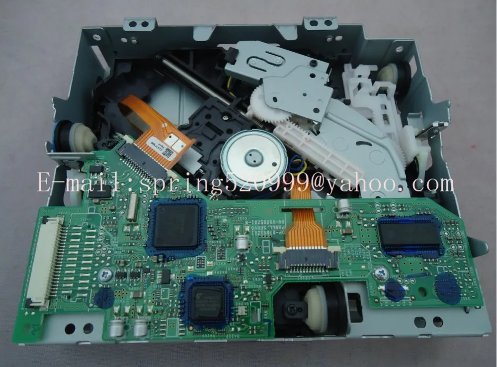 DP33U mercedes single CD mech