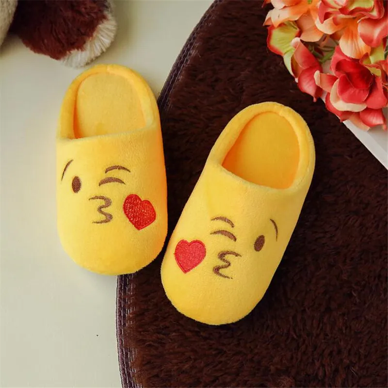 cute Зимняя детская обувь; тапочки для детей; забавная мягкая Нескользящая домашняя обувь для детей; тапочки с рисунками для маленьких девочек; домашняя обувь - Цвет: cute