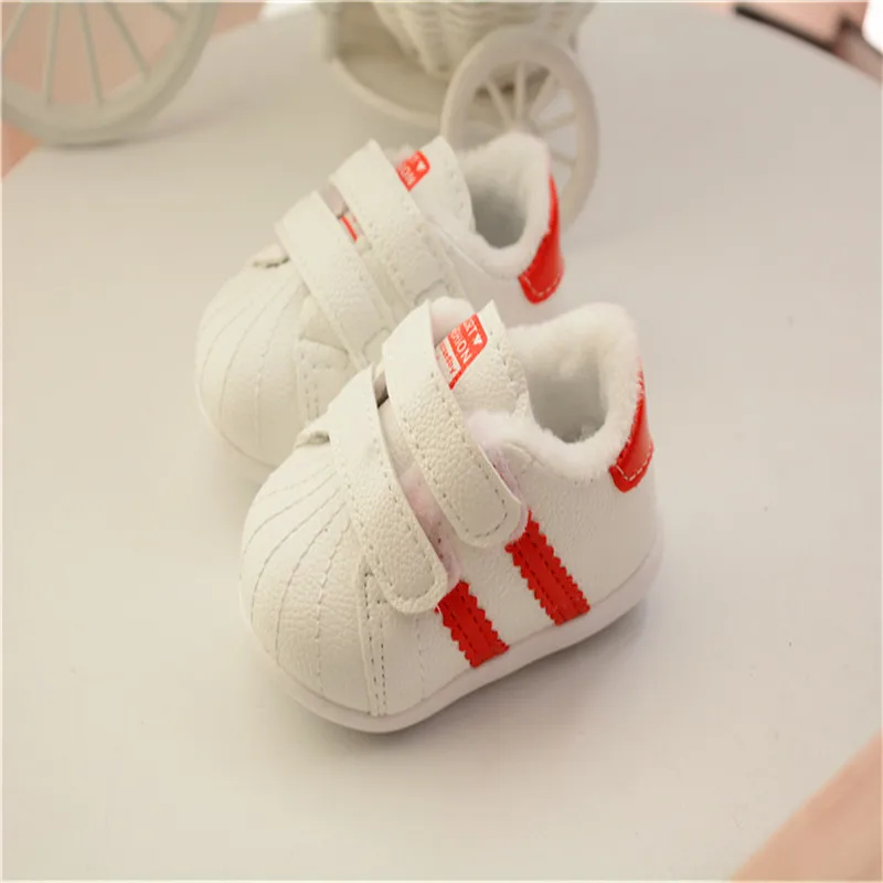 plus cotton Новинка; Брендовая обувь с мягкой подошвой для маленьких мальчиков и девочек; Нескользящая дышащая износостойкая обувь для первых шагов; детская обувь; - Цвет: plus cotton