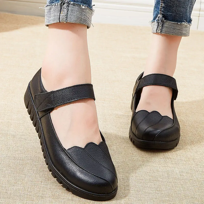 

Soft-Sole Middle-aged WOMEN'S Shoes Mom Shoes Shoes Large Size Anti-slip Leather Shoes Grandma Shoes Shallow Mouth Single Leathe