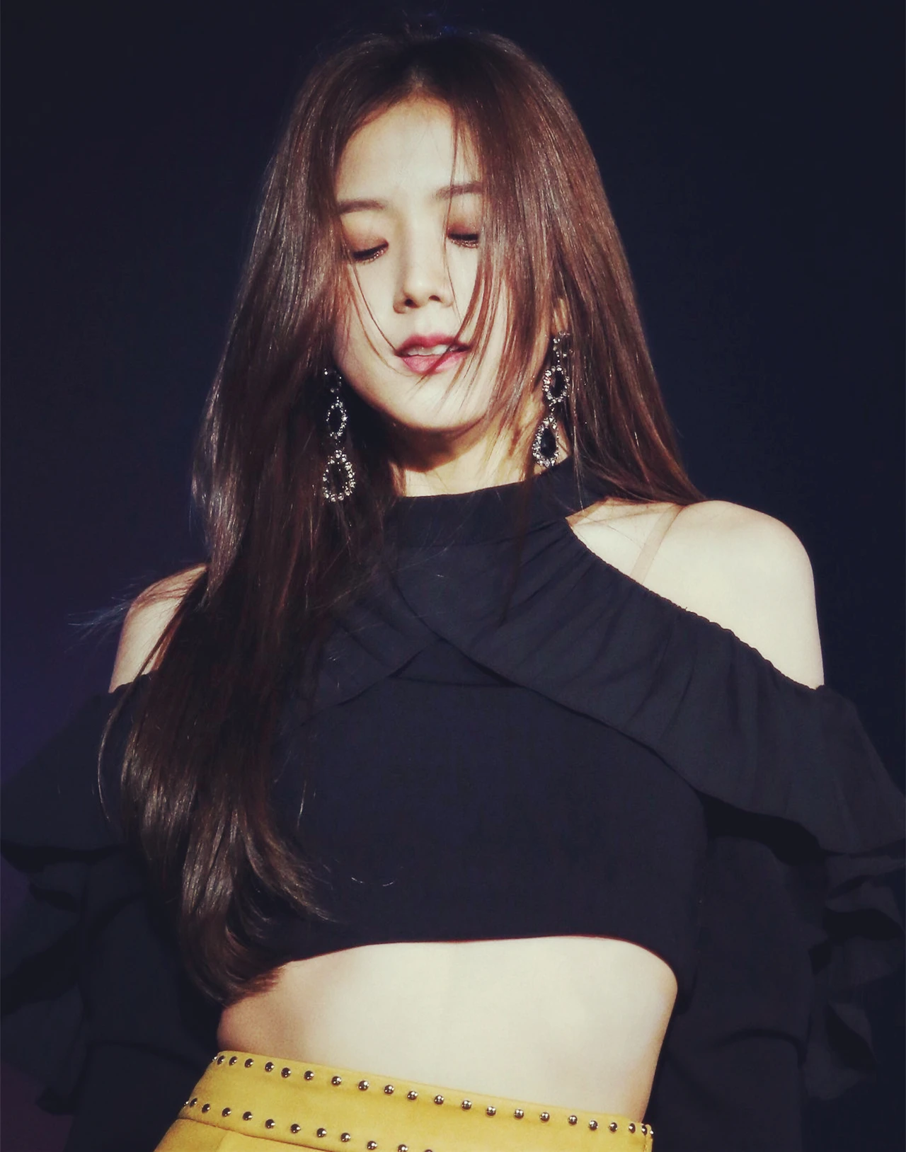 Kpop, черная, розовая, jisoo,, летняя, тонкая, сексуальная, с открытыми плечами, черная футболка, женская, Корейская, длинный рукав, свисающая шея, футболка, женские топы