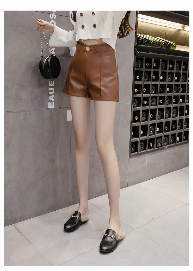 High Waist PU Leather Shorts Women Korean Style Women Short Shorts Ladies Casual Leather Shorts With Buttons Autumn Winter