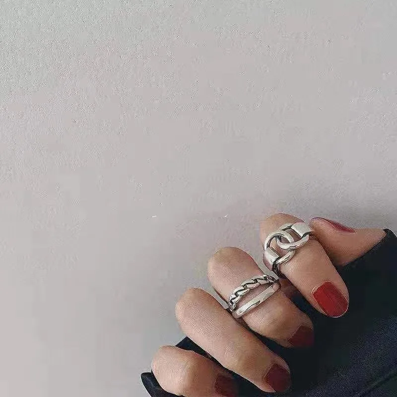 12390389651_47215689