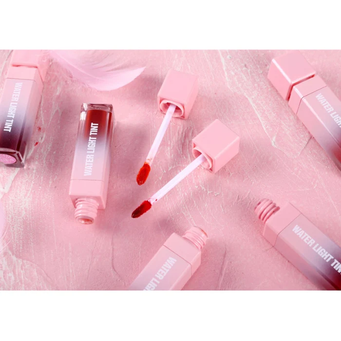 Matte Velvety Lip Gloss Nude Liquid Lipstick Moisturizer Smooth Lip Gloss for women Professional Makeup