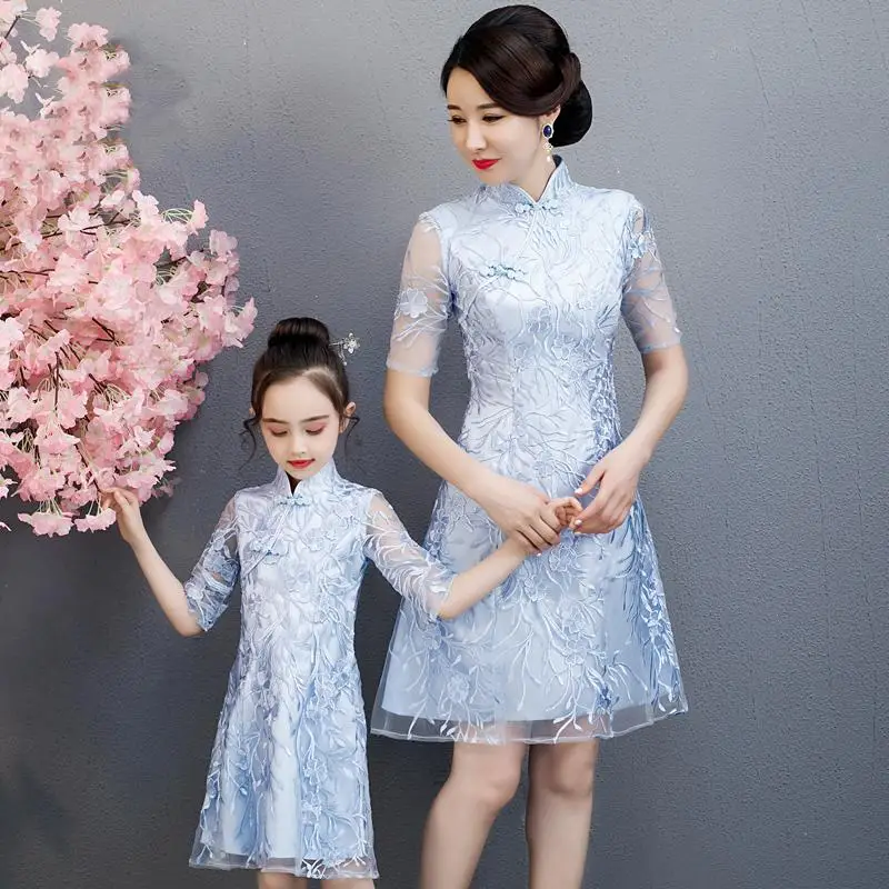 Платье для мамы и дочки, Cheongsam для мамы и дочки,, вечерние платья-двойки для мамы и дочки, одежда для всей семьи, Qipao J306 - Цвет: Light blue