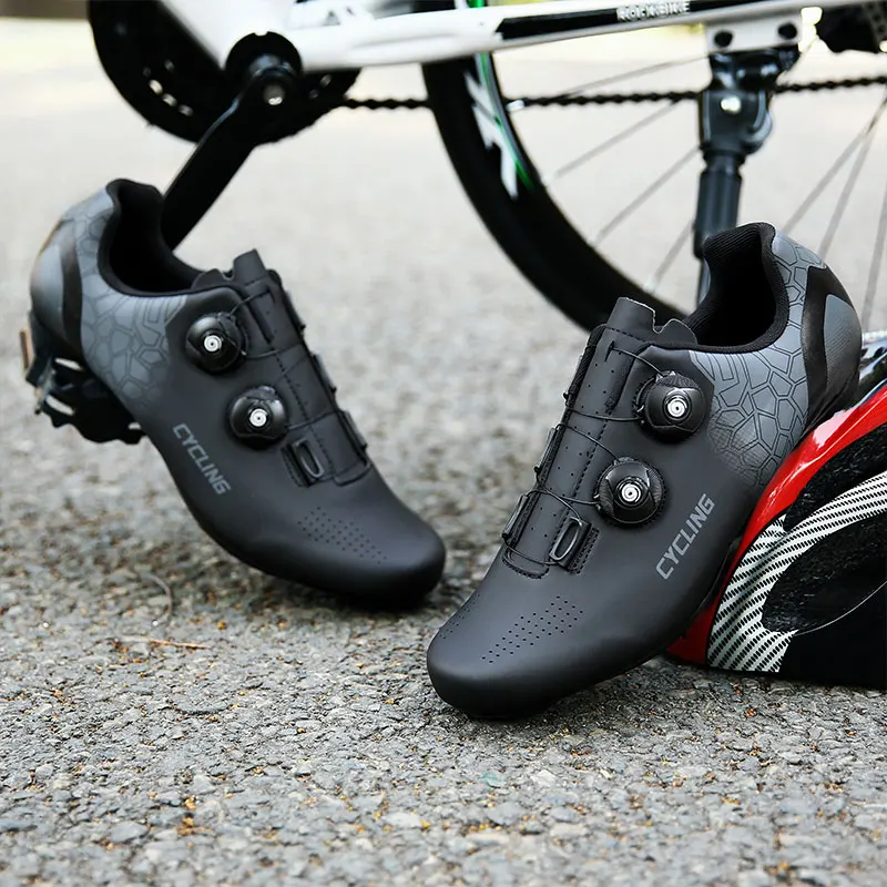 Road Cycling Shoes Men Outdoor Sport Bicycle Shoes Breathable Mtb Bike Flat Sneakers Mnountain Racing Cycling Sneakers Plus Size