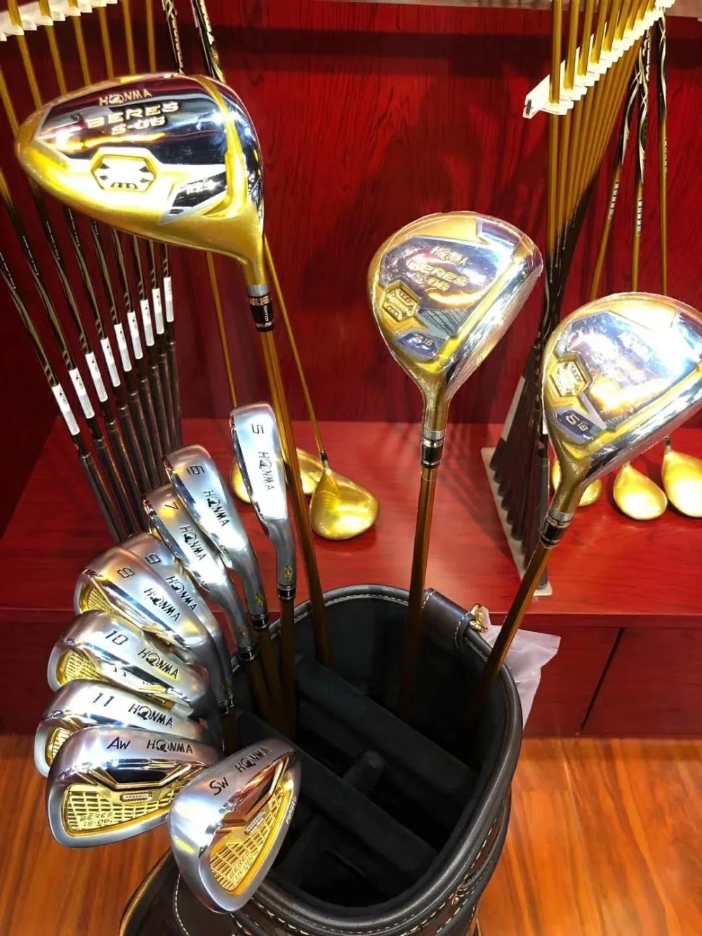 

Golf Clubs Complete Set Honma Bere S-06 4 star golf club sets Driver+Fairway+Golf iron+putter (14 pieces) + Golf bag
