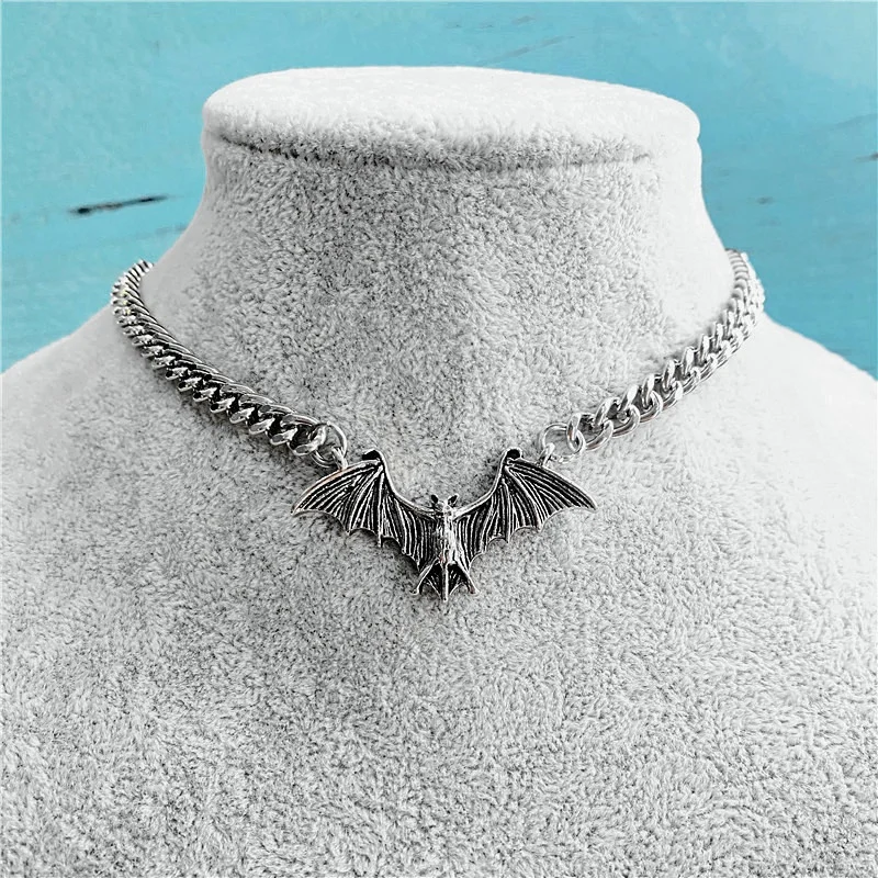 Waliicorners Animals Choker Halloween Collar Hip Hop Jewelry Fashion Vintage Punk Gothic Bat Chain Necklace 6 Hfd8a0db2bc0043b99a0c5d73cf9971f5W