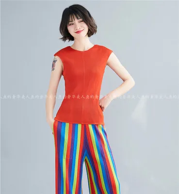 orange red Горячая Miyake Мода Складные без рукавов сексуальный о-вырез плиссированные футболки - Цвет: orange red
