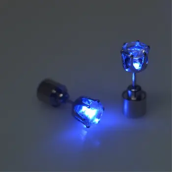 

2020 1pcs Fashionable LED Luminous Stud Earrings Dance Party Accessories Light Up LED Bling Ear Studs Earring 2020 Hot sales#2