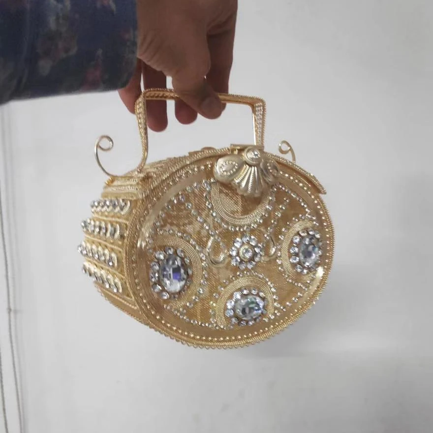 DOYUTIG, индийский дизайн, женские золотые длинные клатчи ручной работы с кисточками и бисером, Женская Классическая со стразами, Свадебная вечерняя сумка F698