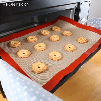 

Baking Sheet Glass Fiber Rolling Dough Mat Cake Cookie Mat Non-Stick Silicone Baking Pad 3 Size for Cake Cookie Macaron