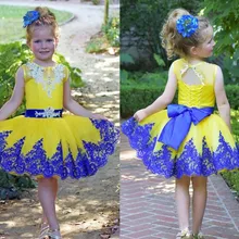 Желтое платье маленькой принцессы на день рождения с кружевной аппликацией длиной до колена; нарядное платье для девочек на заказ