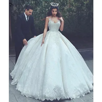 

Elegant Off White Wedding Dresses 2020 V Neck Sleeveless Bride Dress Lace Appliques Dubai Arabic Wedding Gowns Vestido de noiva