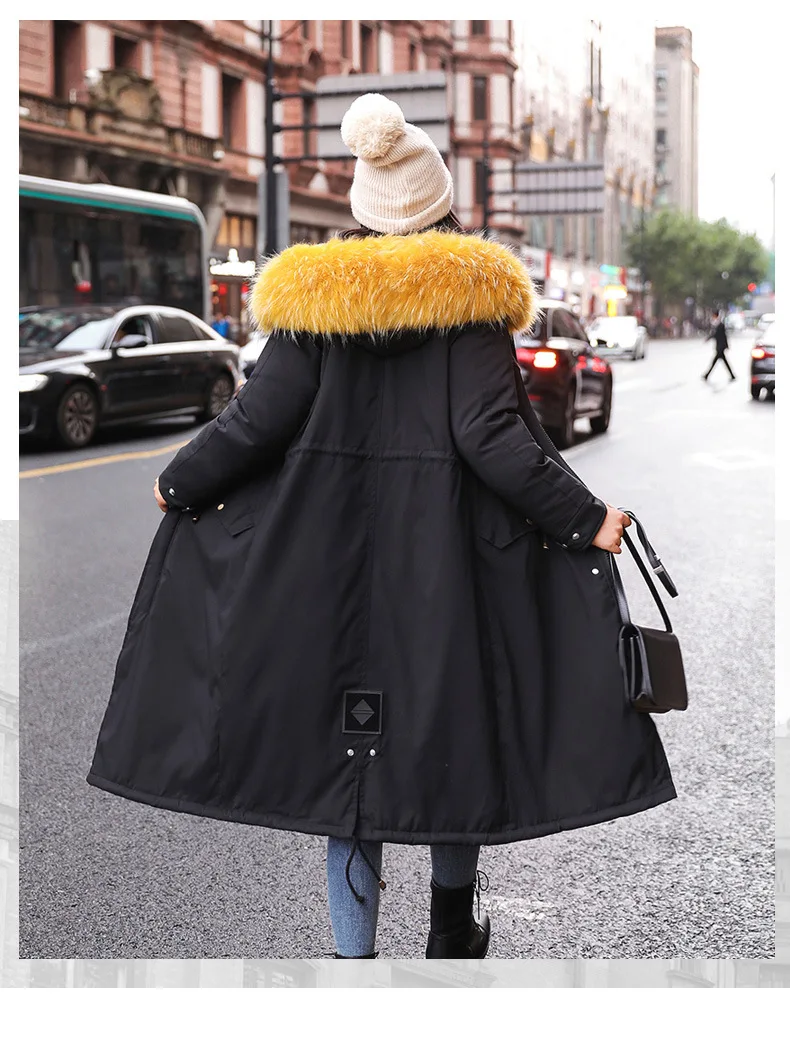 11971098299_1125076186