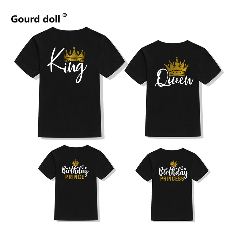 family look mother and daughter