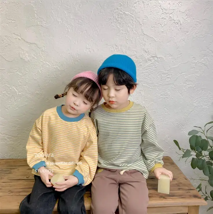 Новая футболка в полоску для мальчиков и девочек, весенний хлопковый модный топ для мальчиков 3-8 лет