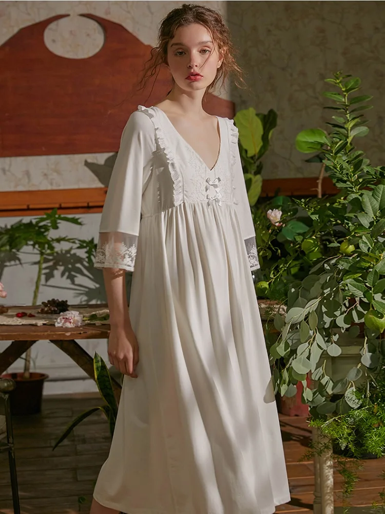 Vintage Elegant Female Sleepwear Women Princess White Lace Long