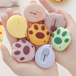 Coupe papier rétractable à griffes de chat, couteaux utilitaires mignons, papeterie pour l'école, le bureau et la maison, 1 pièce 