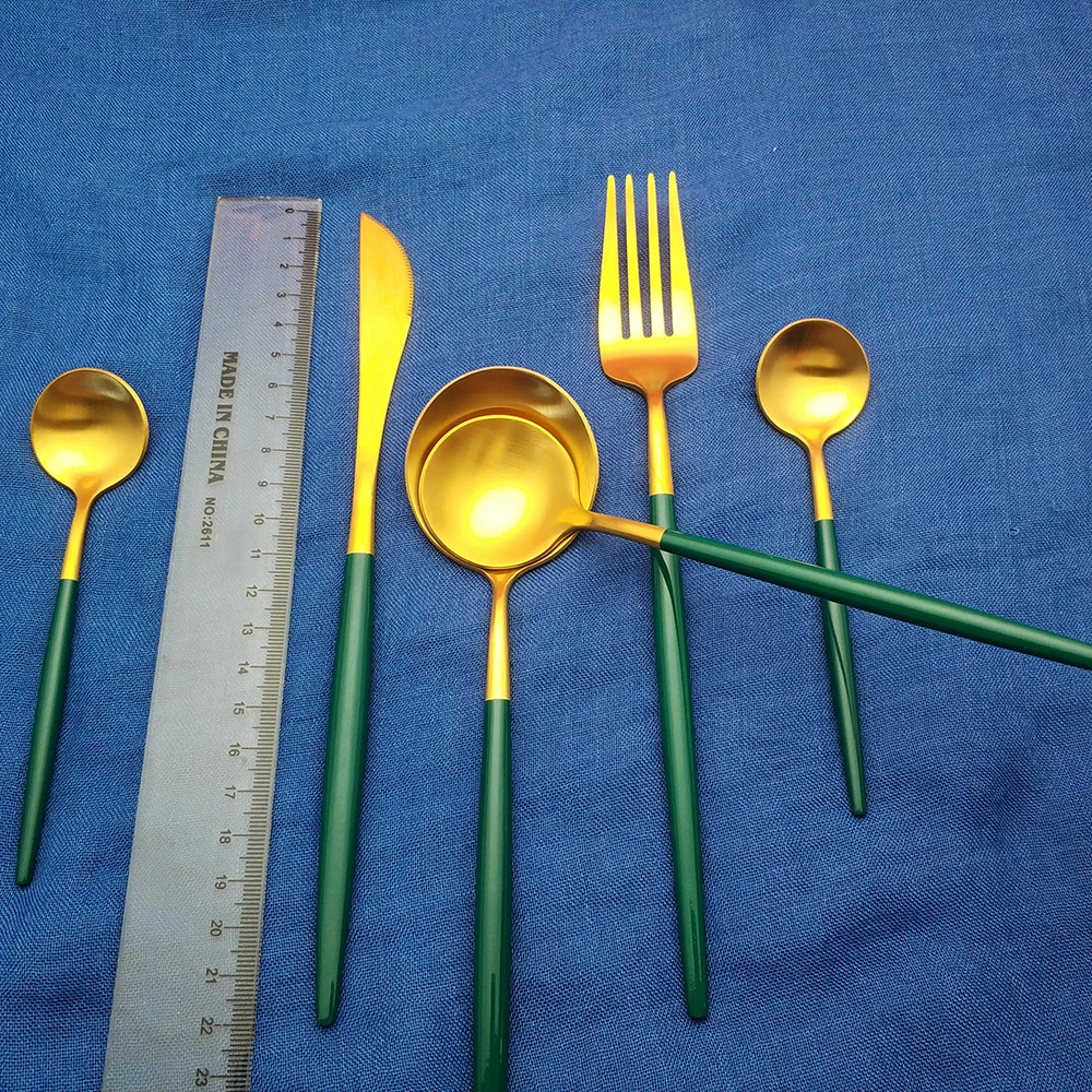 Горячие Маленькие размеры fourchettes couteaux cuilleres столовое серебро из нержавеющей стали темно-зеленый золотой столовые приборы вилка ложка нож обеденный набор