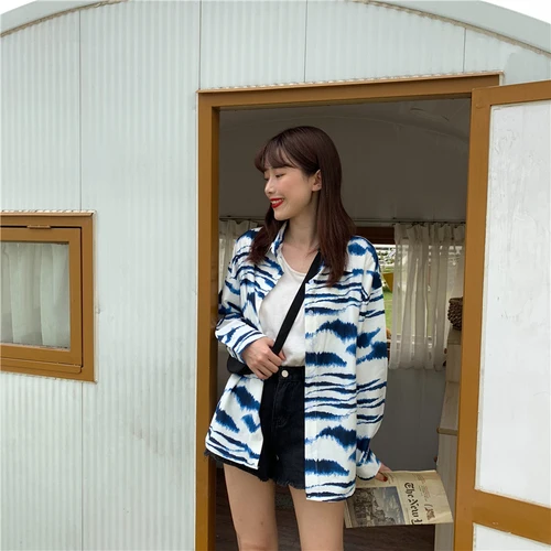 

Simple All Match Fashion Basic Blue White Button Line Turn Down Collar Female Women 2019 Summer New Arrival Long Sleeve Shirts