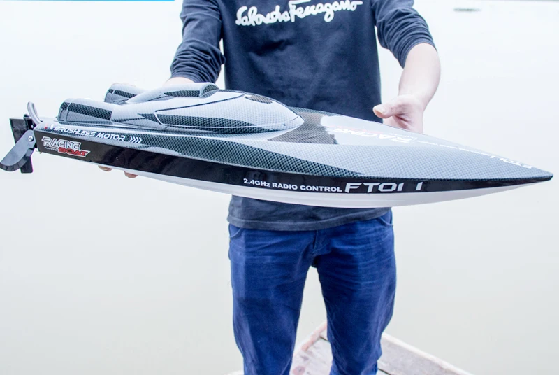 

Feilun FT011 65cm 2.4G 2CH RC 55km/h High Speed Racing Boat Ship Speedboat with Water Cooling System Flipped Brushless Motor