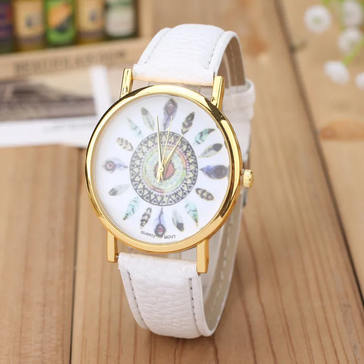 

High Quality New Style Retro Geneva Sun Peacock Belt Watch PU Band Watch Women's