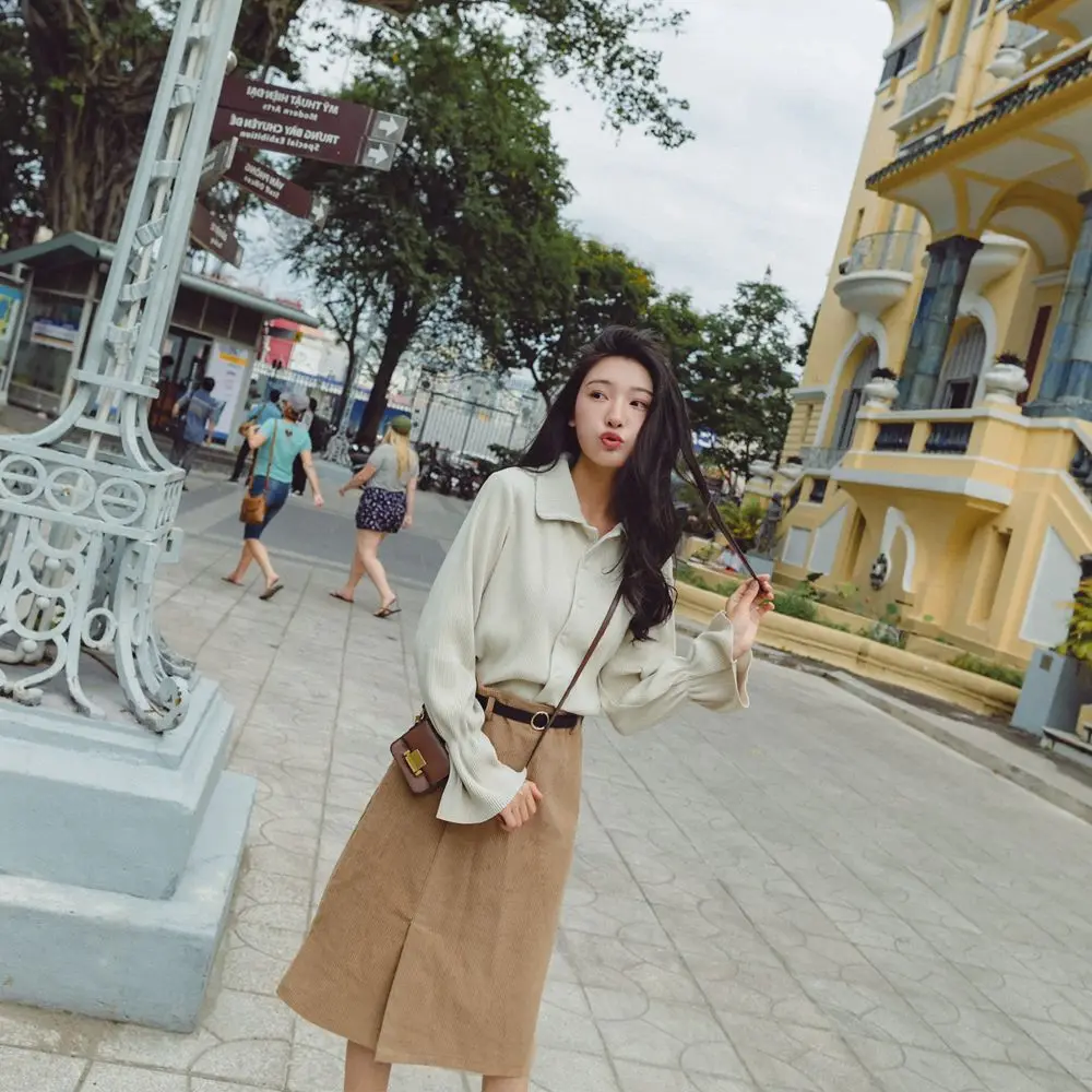 

Spring New Style WOMEN'S Dress-Style Retro Bell Sleeve Shirt Corduroy Sheath Skirt Two-Piece Set
