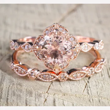 

Exquisite Rose Gold Square Engagement Ring Elegant Temperament Women Jewelry Factory Wholesale