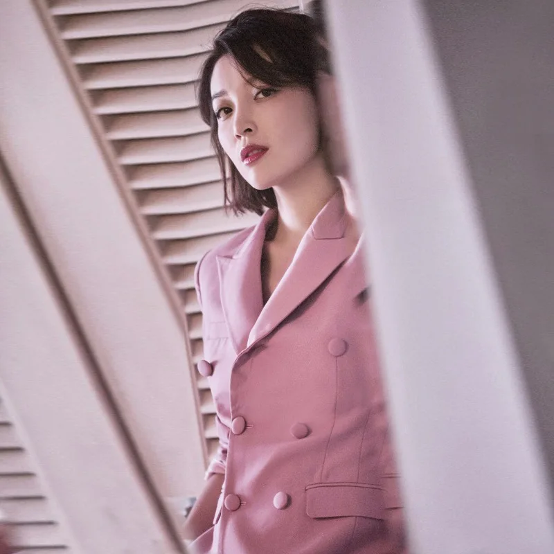 

2019 Star Gao Xiaofeiguo Pink Long Sleeve Double Row Buckle Small Suit Female Ol Temperament Occupation Suit