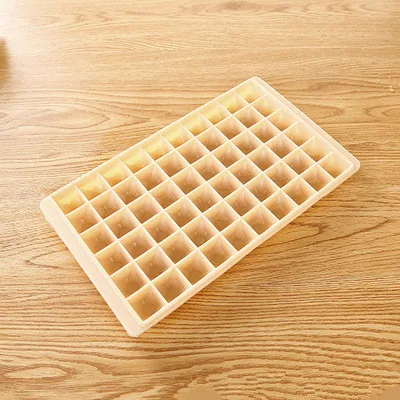 96 Grid 32*20 cm Ice Cream Mold box DIY Creative Star/Heart/Round/Square Shaped Easy to freeze ice cubes decoration tools - Цвет: cream-coloured