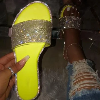 

New Summer Women Candy Color Bling Flip Flops Outdoor Ladies Slides Hot Beach Shoes Female Crystal Slippers Glitter Flat Soft