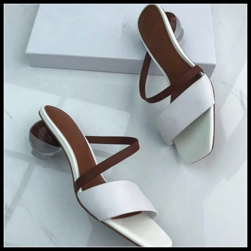 

Brand Design Women Mules Sandals Fashion Wood Round Heel Desginer High Heel Women Genuine Leather Shoes Woman Slippers