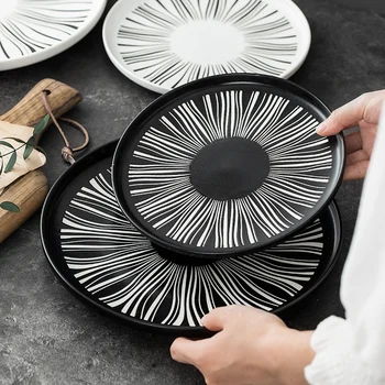 

8 Inch Japanese Art Black and White Printing Western Steak Salad Plate Modern Home Dessert Sushi Cuisine Plate Kitchen Utensils