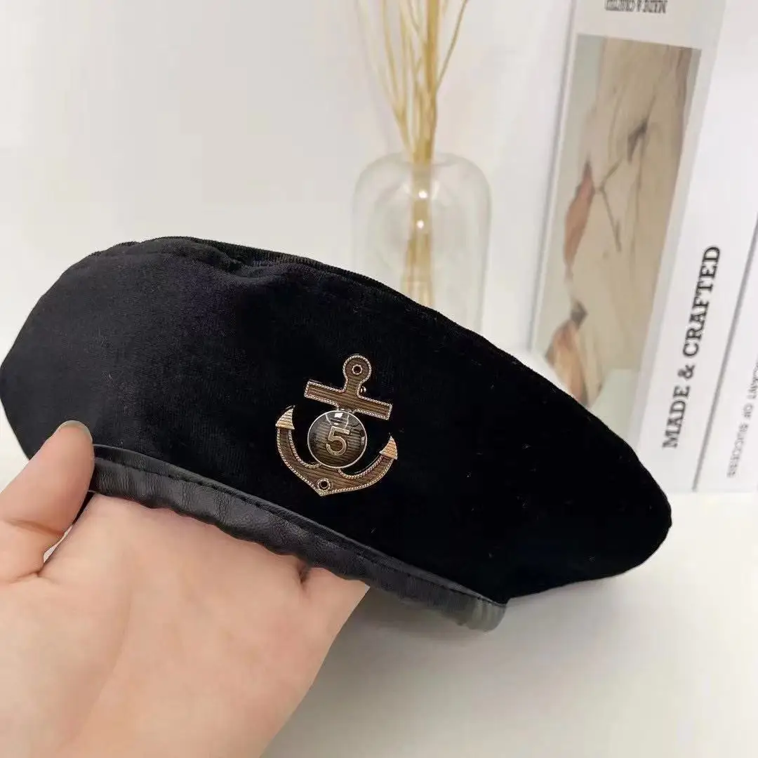 Ins High Quality Velvelt Korea Fashion Berets Hats For Men Women Gold