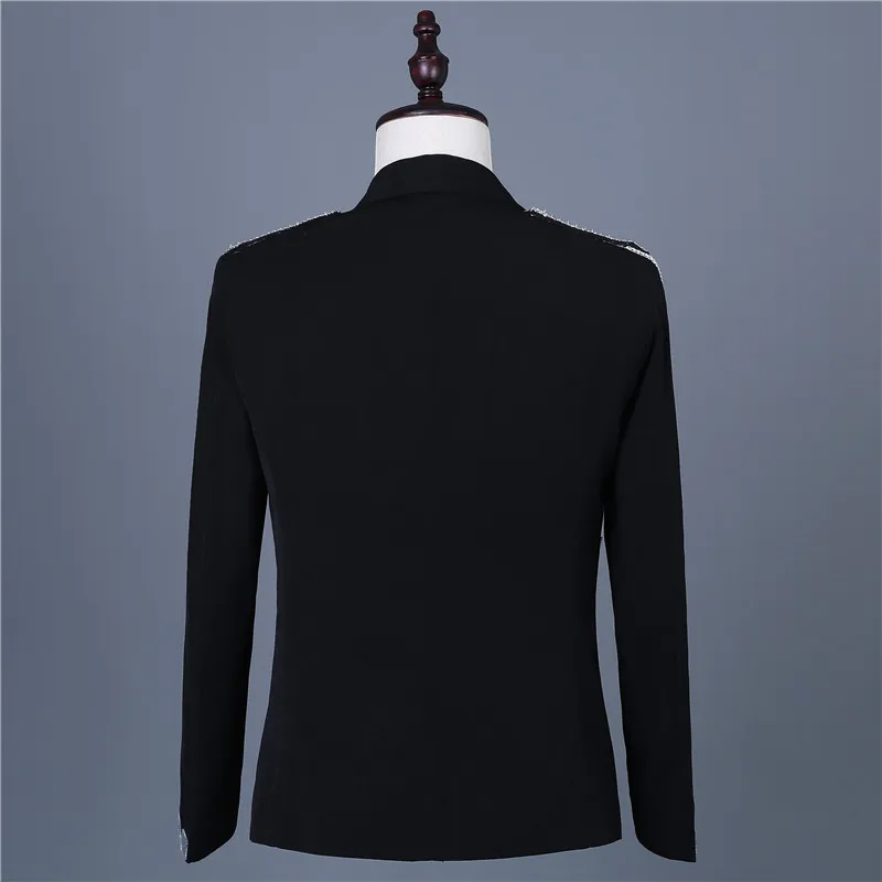 Металл ощущение заклепки блёстки кисточки для мужчин черный Slim Fit однобортный Blaser Мода Человек хост или певица представление костюмы