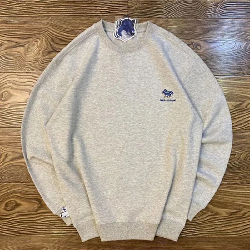 

Adererror FOX Maison Kitsune Crewneck Sweatshirt Men Women Best Quality Knitted Badge MAISON KITSUNE Ader Error Sweatshirts