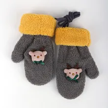 Рождественские Зимние перчатки для детей с милым рисунком из мультфильма, теплые плотные варежки на весь палец, лыжные ветрозащитные перчатки для новорожденных