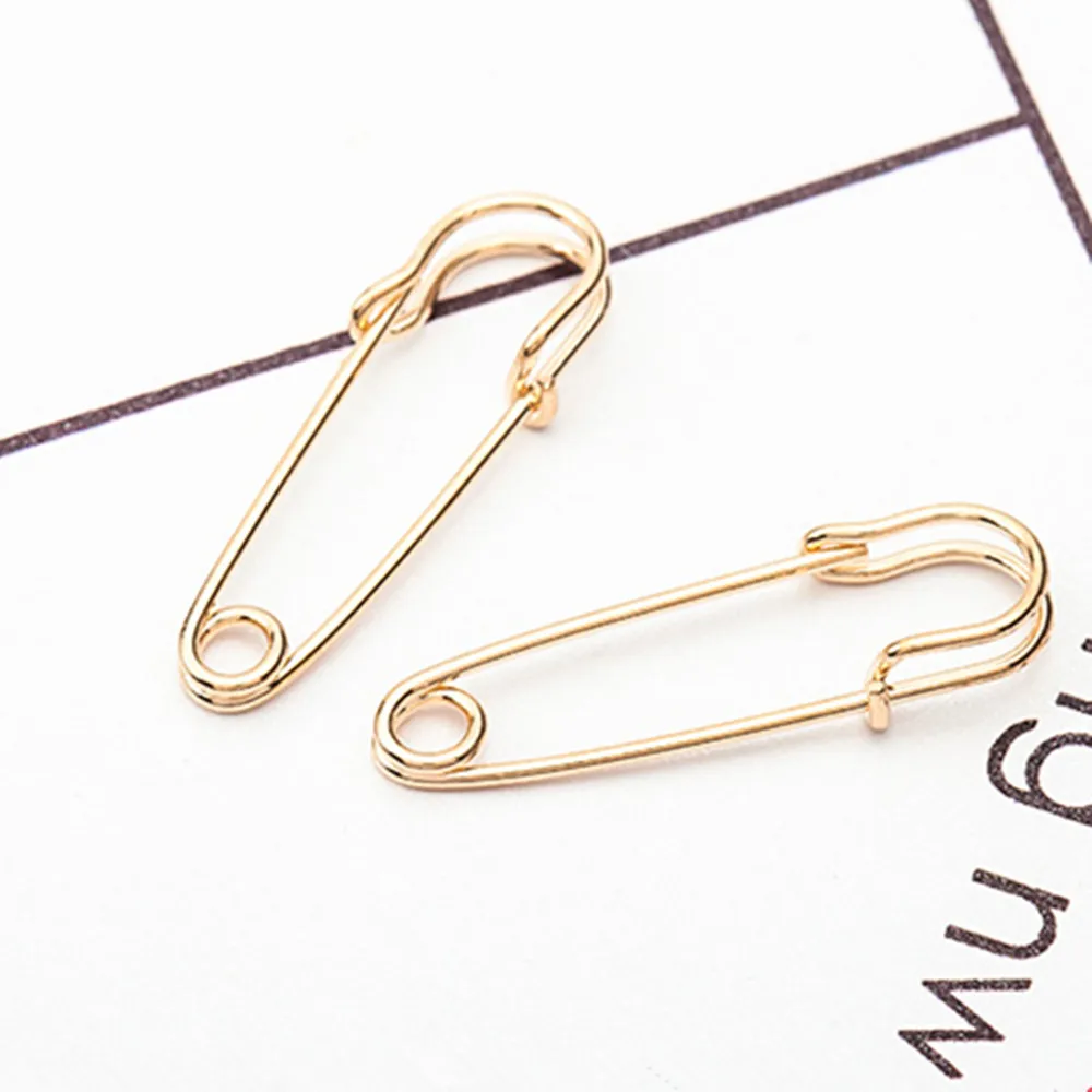New Fashion Hollow Pin Earrings Simple Vintage Gold Silver Black Statement Jewelry Punk Charm Double Stud for Women