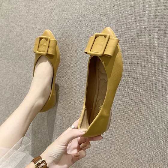 Pointed toe square metal buckle flats solid casual women shoes brief shallow loafers female korean comfy moccasins slip-on woman - Цвет: Цвет: желтый