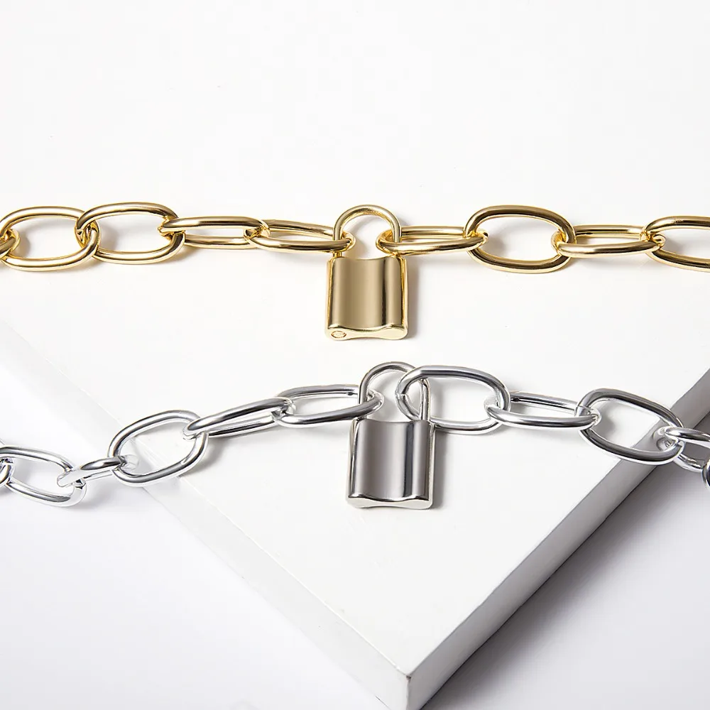 12293165290_190153531