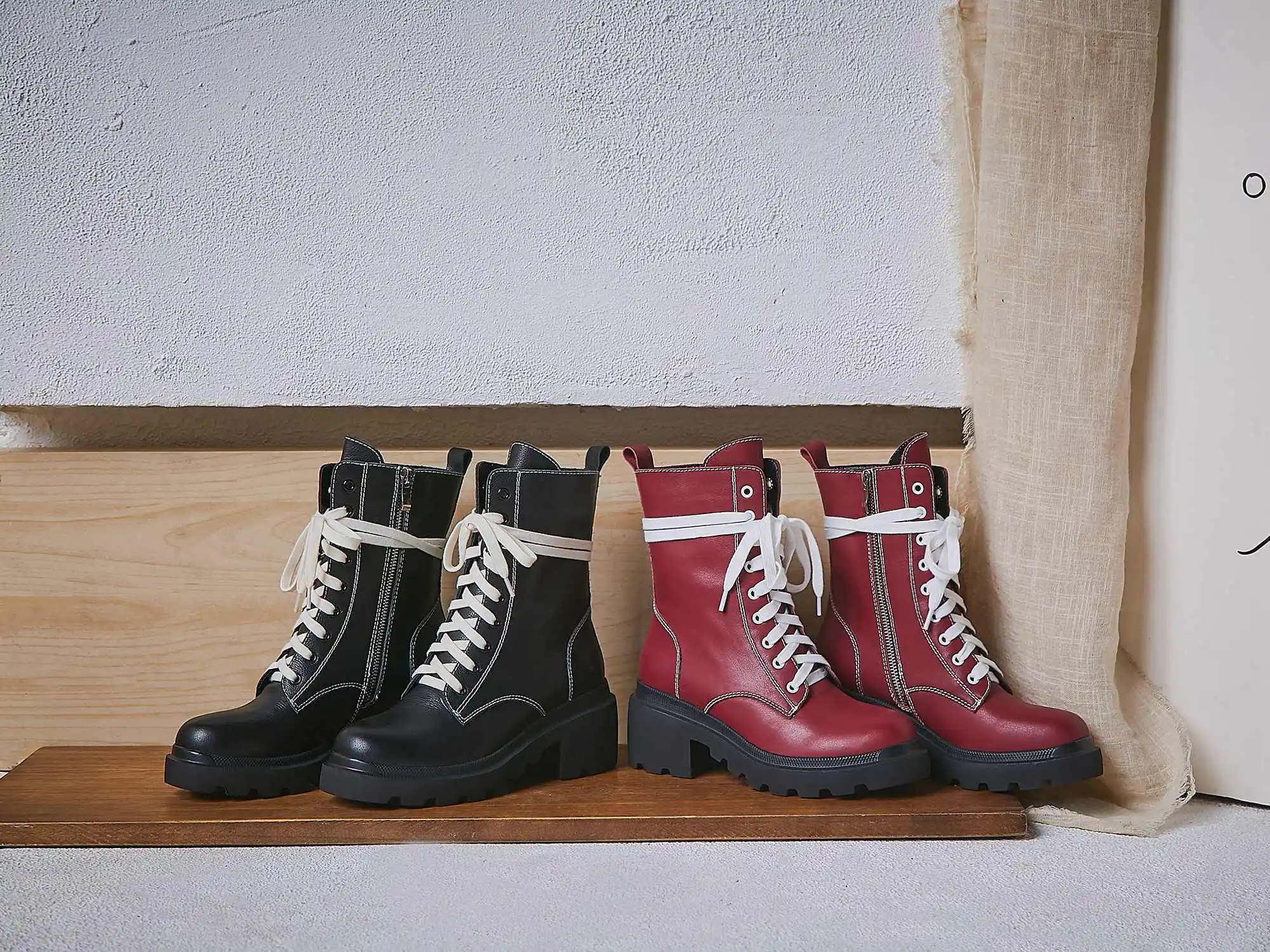Krazing pot/ботинки до середины икры на платформе со шнуровкой, из коровьей кожи, с круглым носком, на толстом высоком каблуке, в стиле панк, смешанные цвета, ограниченная Настройка, L70