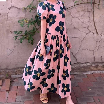 

Chic sweet cherry blossom powder V-neck loose leaky back carefully machine lace waist sleeve sleeve dress